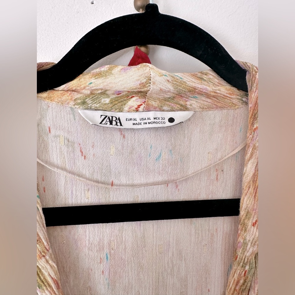 2 Piece SET Zara Pastel Yellow Metallics Shiny Printed Pants Blouse L XL - Picture 5 of 12